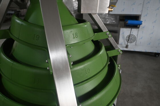 Harga yang bagus Pembagi dan Pembulat Adonan Tahan Korosi 1900P/Jam - 7600P/Jam OEM Dough Rounder on line
