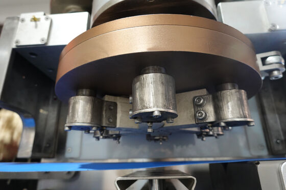 Buen precio Equipo Dim Sum de 380V Máquina para formar pan con pantalla táctil de 200W en línea